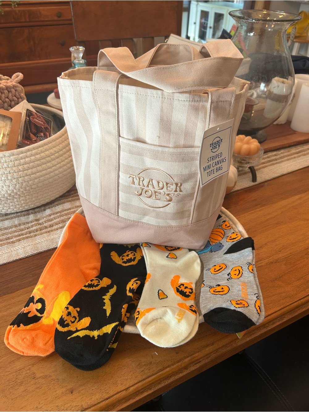 Trader Joe’s Cream & Tan Striped Canvas Tote with Halloween Crew Socks 4 Pair